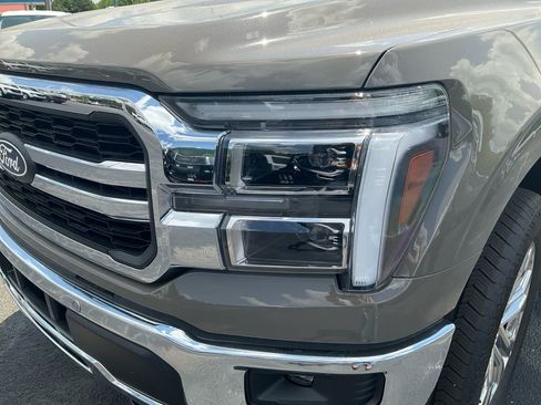 New 2026 Ford F150 Lariat w/ Equipment Group 501A Mid AWD/4WD image 9