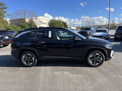 New 2026 Hyundai Tucson SEL FWD image 9