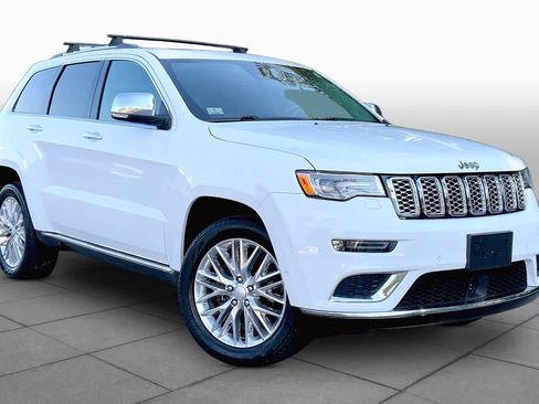 Used 2018 Jeep Grand Cherokee Summit AWD/4WD image 3