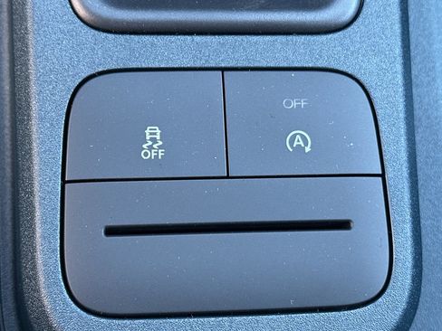 New 2026 Ford Maverick XL AWD/4WD image 23