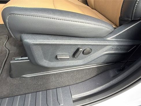 New 2026 Ford F250 Lariat image 22