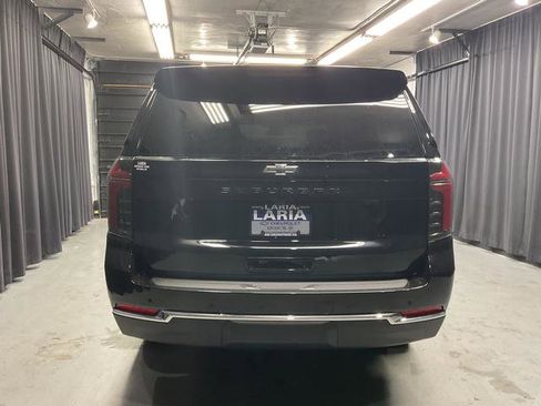 New 2026 Chevrolet Suburban LS w/ LS Custom Edition AWD/4WD image 4