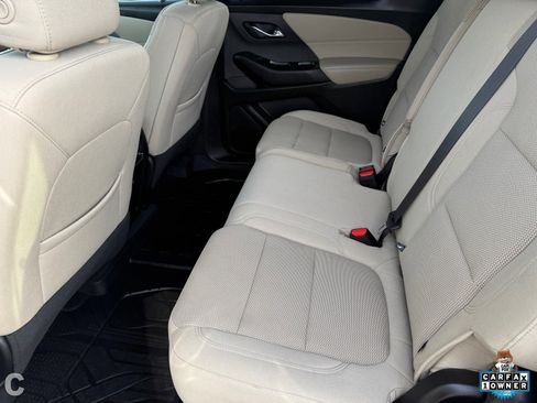 Certified 2023 Chevrolet Traverse LT image 14