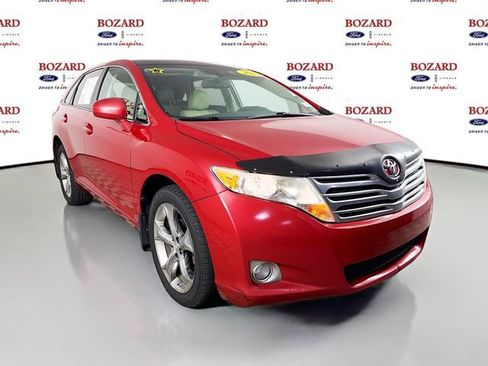 Used 2010 Toyota Venza FWD image 1