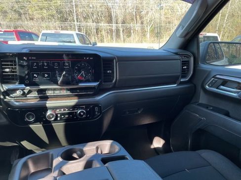 Used 2024 GMC Sierra 1500 Elevation w/ X31 Off-Road Package image 25