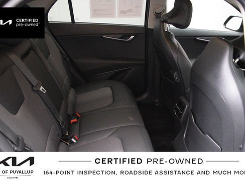 Certified 2023 Kia Niro Wind w/ Wind Preserve Package FWD image 15