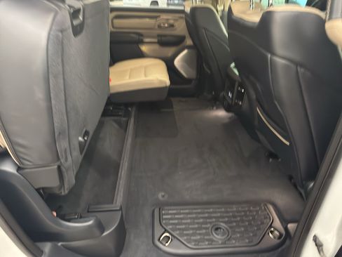 Used 2021 RAM 1500 Limited AWD/4WD image 14