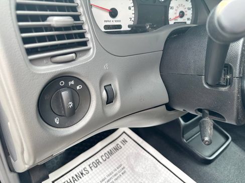 Used 2011 Ford Ranger Sport RWD image 17