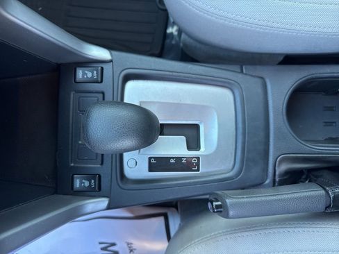 Used 2016 Subaru Forester 2.5i Premium w/ All-Weather Package image 25