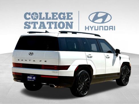 Used 2025 Hyundai Santa Fe Calligraphy FWD image 10