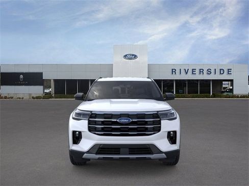 New 2026 Ford Explorer Active w/ Active Comfort Package image 6