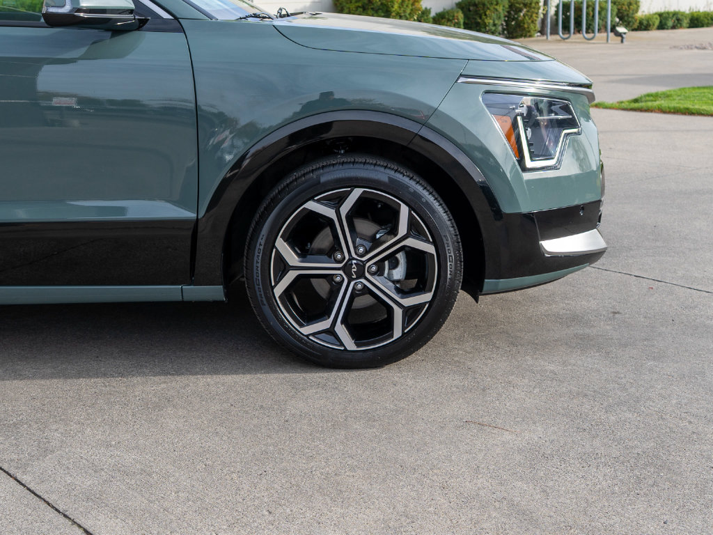 Certified 2023 Kia Niro SX Touring FWD image 37