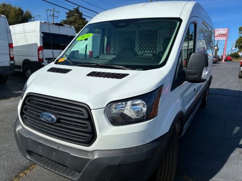 Used 2019 Ford Transit 150 148 Medium Roof image 4