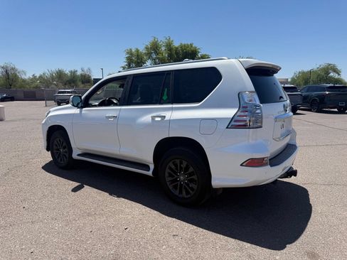 Used 2023 Lexus GX 460 Premium w/ Premium Package AWD/4WD image 7