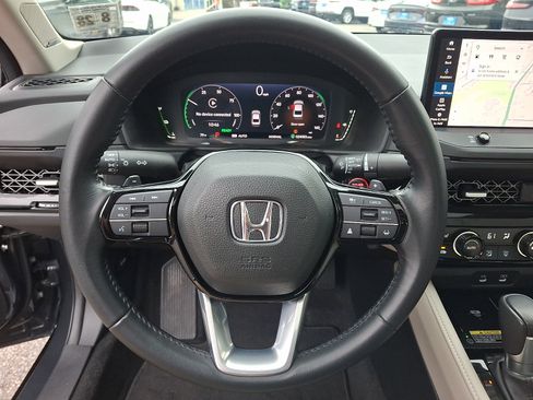 Used 2023 Honda Accord Touring image 20