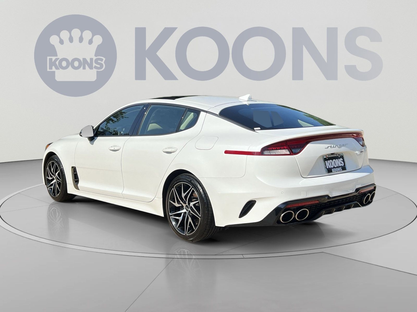 Used 2023 Kia Stinger GT-Line w/ Sun & Sound Package AWD/4WD image 7