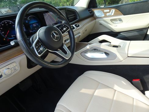 Used 2021 Mercedes-Benz GLE 350 4MATIC image 16