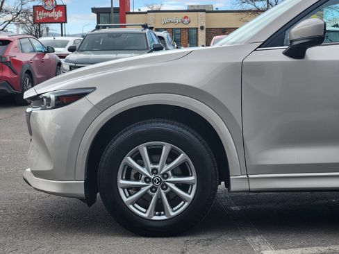 Used 2024 MAZDA CX-5 AWD 2.5 S w/ Select Package image 3