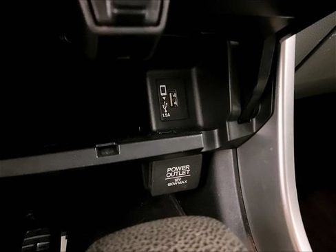 Used 2017 Honda Accord EX image 32