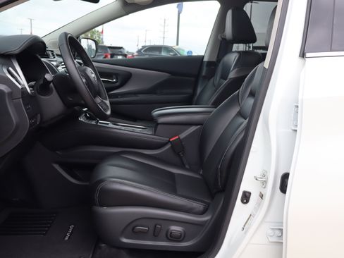 Used 2024 Nissan Murano SL image 10
