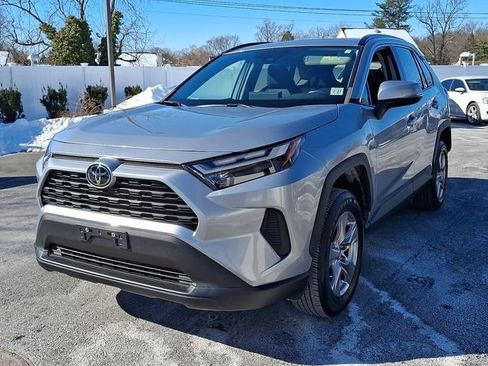 Certified 2022 Toyota RAV4 XLE w/ Convenience Package image 3