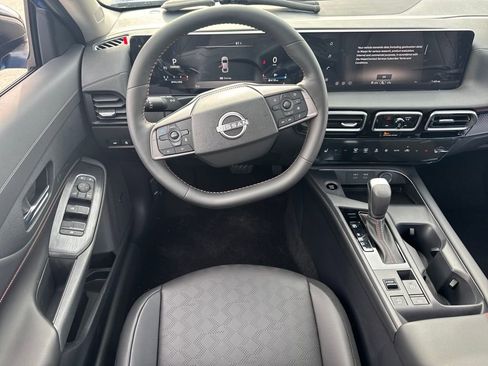 New 2026 Nissan Sentra SR w/ SR Premium Package image 14