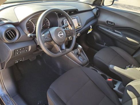 Certified 2025 Nissan Kicks Play S image 15