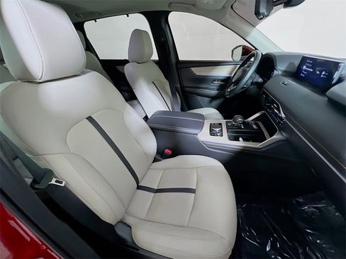 Used 2024 MAZDA CX-90 Plug-In Hybrid w/ Preferred image 24