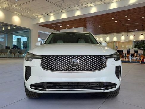 New 2026 Volvo XC90 B6 Ultra w/ Protection Package Premier AWD/4WD image 7