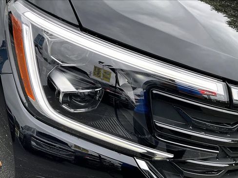 New 2026 Volkswagen Atlas SEL Premium R-Line image 13