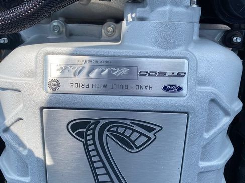 Used 2021 Ford Mustang Shelby GT500 w/ Technology Package RWD image 31