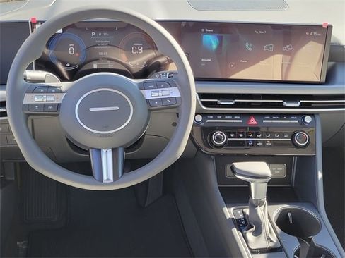 New 2026 Hyundai Sonata SE image 4