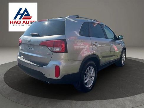 Used 2015 Kia Sorento LX AWD/4WD image 5