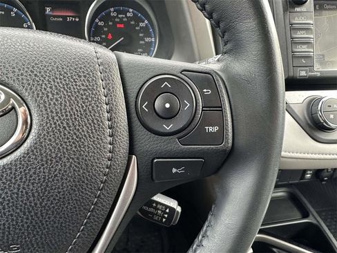 Certified 2017 Toyota RAV4 Limited image 8