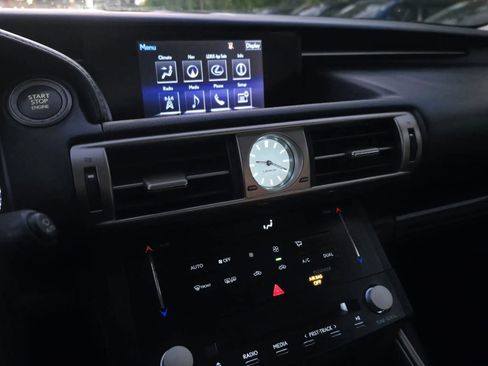 Used 2014 Lexus IS 350 image 24