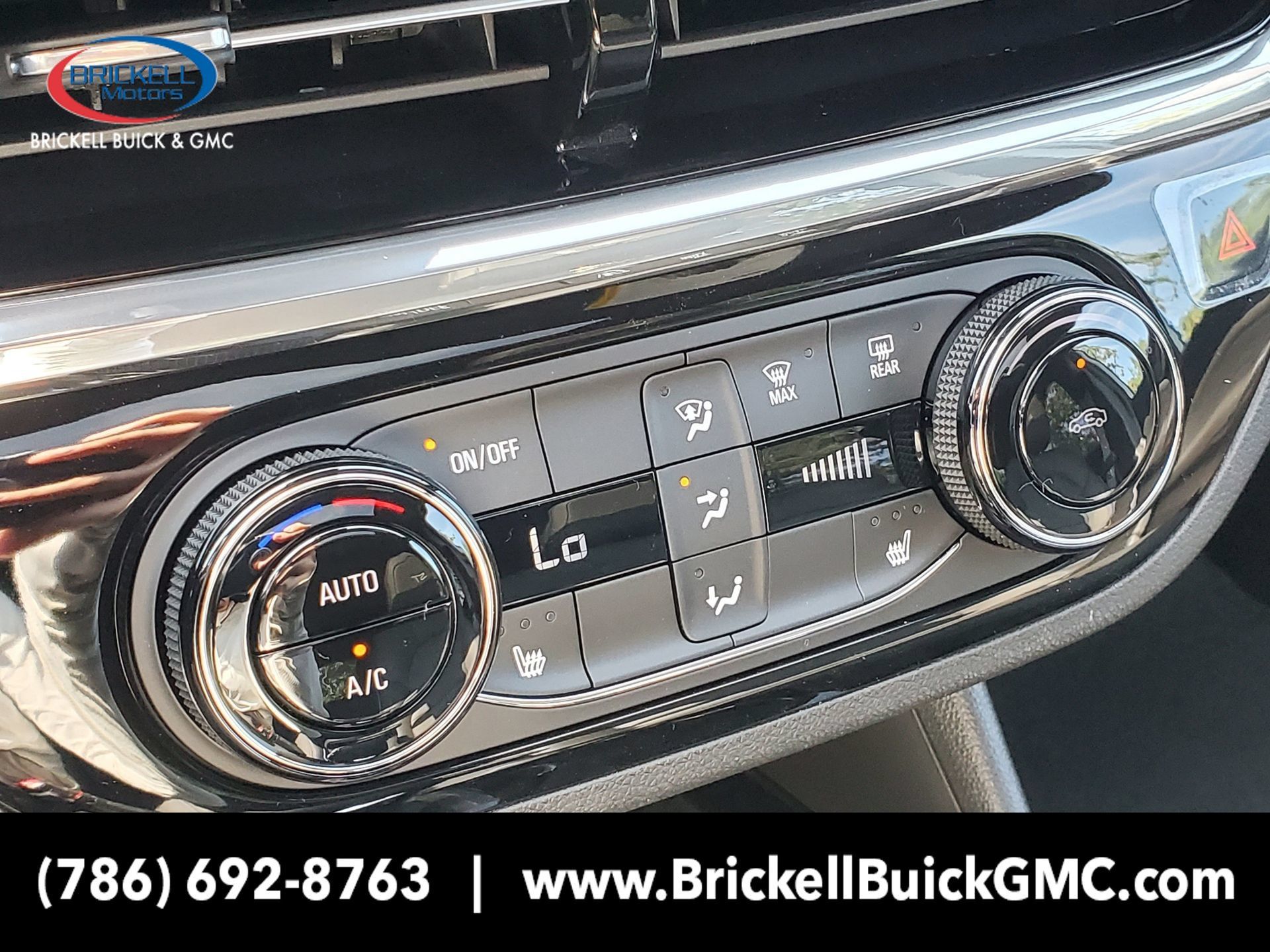 New 2026 Buick Envista Sport Touring w/ Convenience I Package FWD image 30