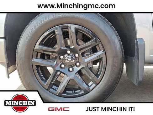 Used 2023 Chevrolet Silverado 1500 RST AWD/4WD image 34