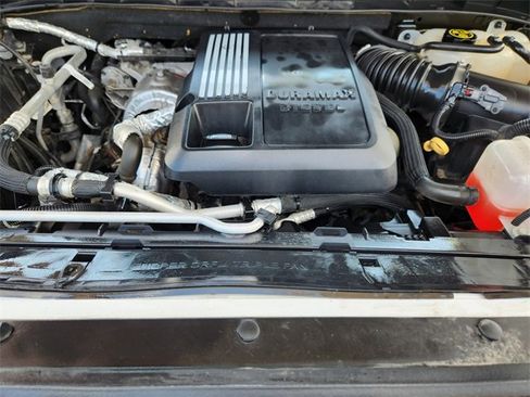 Used 2020 Chevrolet Silverado 1500 LT w/ Texas Edition image 30