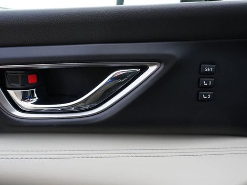 Used 2020 Subaru Ascent Limited w/ Technology Package image 14