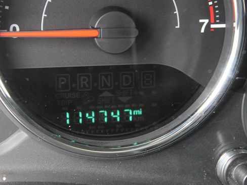 Used 2015 Jeep Wrangler Unlimited Sahara w/ Max Tow Package image 8