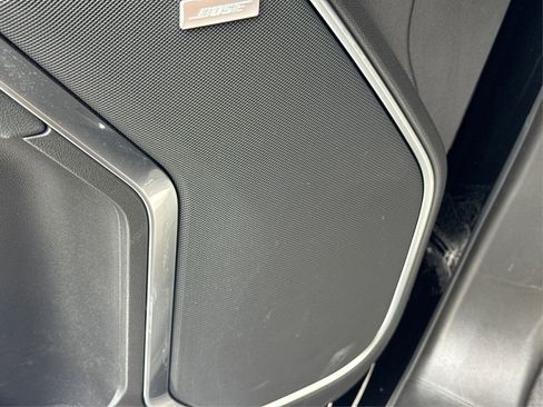 Used 2024 GMC Sierra 1500 SLT w/ SLT Premium Plus Package image 37