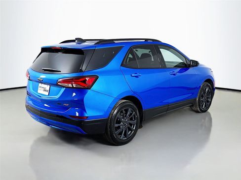 Used 2024 Chevrolet Equinox RS image 9