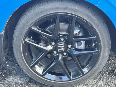 Used 2024 Honda Civic Sport image 7