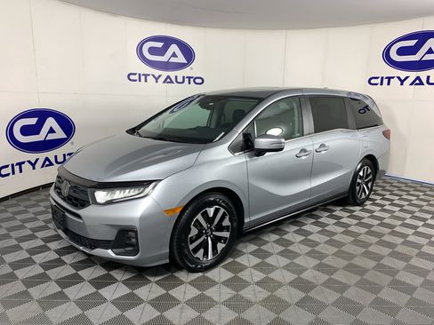 Used 2025 Honda Odyssey EX-L image 7