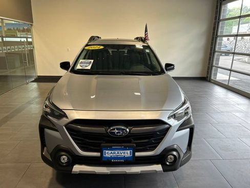 Used 2024 Subaru Outback Limited AWD/4WD image 12