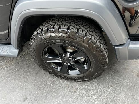 Used 2020 Jeep Wrangler Unlimited Sport AWD/4WD image 13