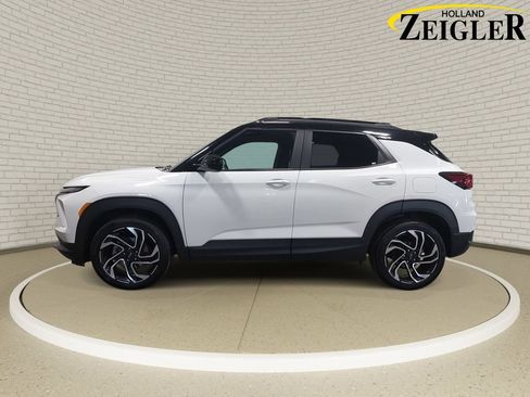 Used 2024 Chevrolet TrailBlazer RS AWD/4WD image 8