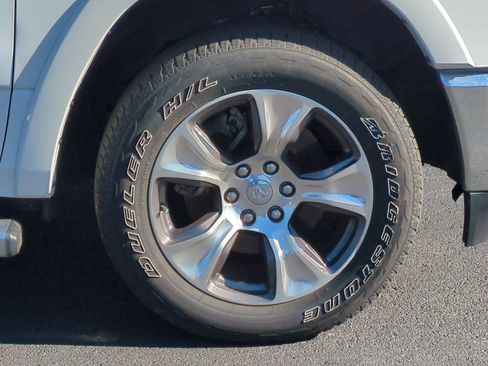 Used 2022 RAM 1500 Laramie image 12