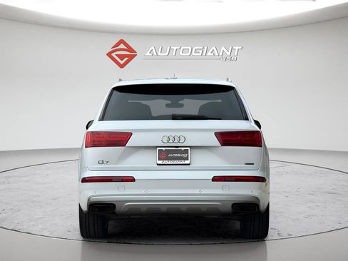 Used 2019 Audi Q7 3.0T Premium Plus image 9