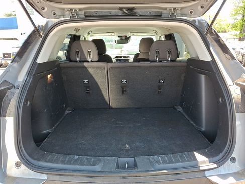 Used 2023 Chevrolet TrailBlazer LT w/ Convenience Package AWD/4WD image 28
